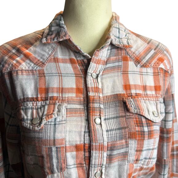 Guess Western Slim Fit Plaid Shirt, Orange and Gray Pearl Snaps, Women's Small - Picture 2 of 8